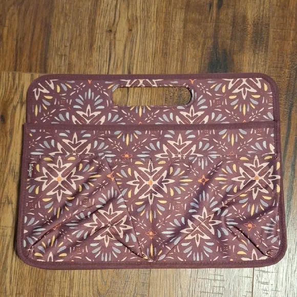 New--Thirty-One Deluxe Double Duty Caddy. Fall Hues Geo Pattern - Picture 2 of 2